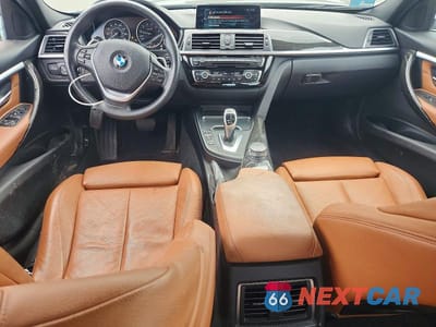 Zdjęcie 8 z 12 samochodu: 2017 BMW 330 XI VIN:WBA8D9C38HA011526 - miniatura