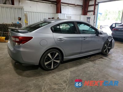 Trzecie zdjęcie samochodu z tyłu: 2018 SUBARU IMPREZA SPORT VIN:4S3GKAM61J3605996 - miniatura