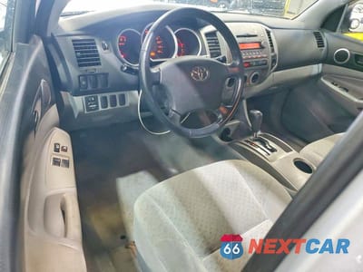 Zdjęcie 8 z 12 samochodu: 2007 TOYOTA TACOMA V6 VIN:5TEUU42N87Z448101 - miniatura