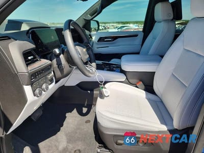 Zdjęcie 7 z 14 samochodu: 2026 CHEVROLET SUBURBAN K1500 PREMIER VIN:1GNS6FKL8TR112098 - miniatura