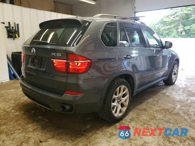 Trzecie zdjęcie samochodu z tyłu: 2011 BMW X5 XDRIVE35I VIN:5UXZV4C54BL412378 - miniatura