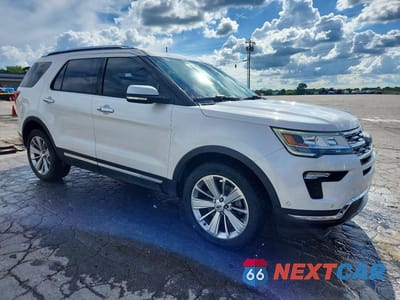 Czwarte zdjęcie samochodu z boku: 2018 FORD EXPLORER LIMITED VIN:1FM5K8FH9JGC96636 - miniatura
