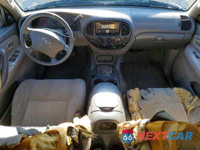 Zdjęcie 8 z 12 samochodu: 2004 TOYOTA TUNDRA DOUBLE CAB SR5 VIN:5TBET34114S460071 - miniatura