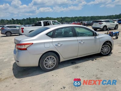 Trzecie zdjęcie samochodu z tyłu: 2014 NISSAN SENTRA SV VIN:3N1AB7AP8EL672694 - miniatura