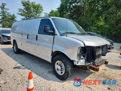 Czwarte zdjęcie samochodu z boku: 2019 CHEVROLET EXPRESS G3500 VIN:1GCZGHFG3K1142815 - miniatura