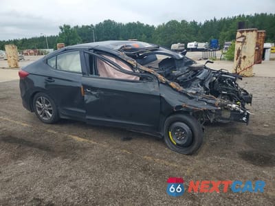 Czwarte zdjęcie samochodu z boku: 2018 HYUNDAI ELANTRA SEL VIN:5NPD84LF7JH377298 - miniatura
