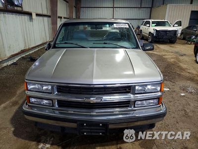 Piąte zdjęcie samochodu w środku: 1998 CHEVROLET GMT-400 C1500 VIN:1GCEC19M2WR118838 - miniatura