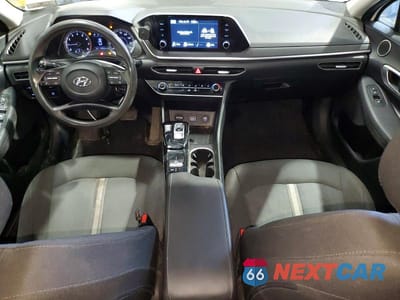 Zdjęcie 8 z 12 samochodu: 2021 HYUNDAI SONATA SE VIN:5NPEG4JA6MH121768 - miniatura