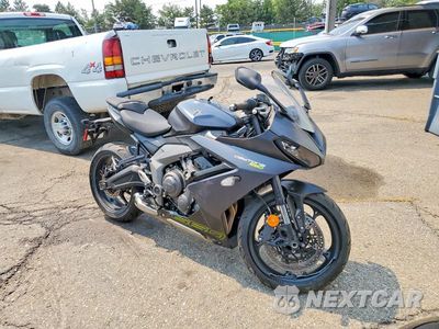 2025 TRIUMPH MOTORCYCLE DAYTONA 660 SMTL23UF3STBU7975 - główne zdjęcie licytacji z USA - miniatura