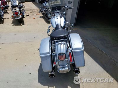 Czwarte zdjęcie samochodu z boku: 2019 HARLEY-DAVIDSON FLHR VIN:1HD1FBC19KB606941 - miniatura