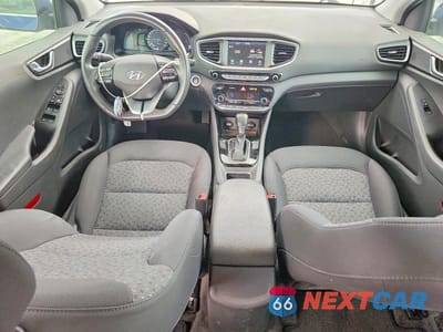 Zdjęcie 8 z 12 samochodu: 2019 HYUNDAI IONIQ SEL VIN:KMHC75LCXKU119791 - miniatura