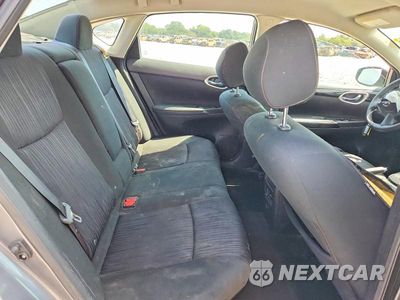 Zdjęcie 10 z 12 samochodu: 2019 NISSAN SENTRA SV VIN:3N1AB7AP4KL614464 - miniatura