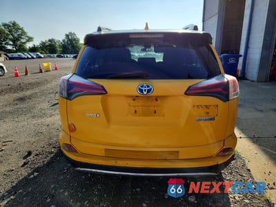 Zdjęcie 6 z 13 samochodu: 2017 TOYOTA RAV4 HYBRID LE PLUS VIN:JTMRJREVXHD073426 - miniatura