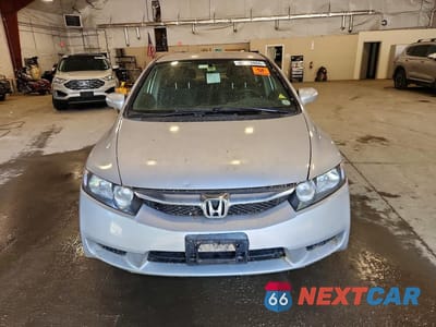 Piąte zdjęcie samochodu w środku: 2009 HONDA CIVIC HYBRID VIN:JHMFA36299S001004 - miniatura