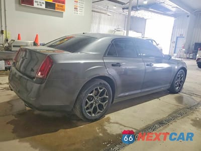 Trzecie zdjęcie samochodu z tyłu: 2014 CHRYSLER 300C VIN:2C3CCAKG0EH157619 - miniatura