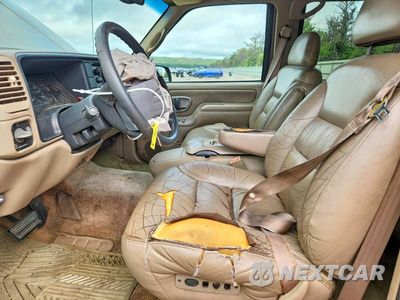 Zdjęcie 7 z 13 samochodu: 1997 CHEVROLET TAHOE K1500 VIN:1GNEK13RXVJ314652 - miniatura