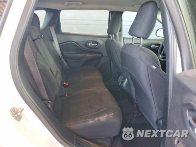 Zdjęcie 11 z 13 samochodu: 2020 JEEP CHEROKEE LATITUDE VIN:1C4PJLCB0LD601495 - miniatura