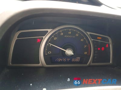 Zdjęcie 9 z 12 samochodu: 2008 HONDA CIVIC LX VIN:2HGFA16598H335671 - miniatura