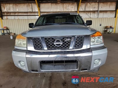 Piąte zdjęcie samochodu w środku: 2010 NISSAN TITAN SE VIN:1N6AA0ED7AN313464 - miniatura