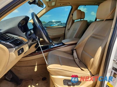 Zdjęcie 7 z 13 samochodu: 2011 BMW X5 XDRIVE35I VIN:5UXZV4C56BL738232 - miniatura