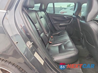 Zdjęcie 10 z 13 samochodu: 2015 VOLVO V60 PREMIER VIN:YV126MEB2F1199574 - miniatura