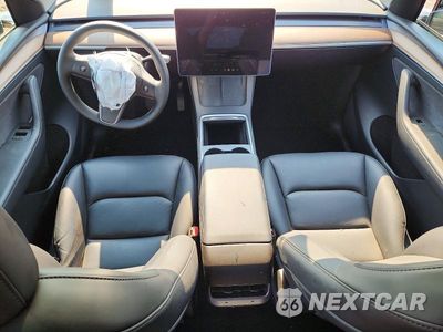 Zdjęcie 8 z 12 samochodu: 2024 TESLA MODEL Y VIN:7SAYGDEE8RF167959 - miniatura
