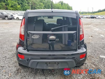 Zdjęcie 6 z 13 samochodu: 2013 KIA SOUL BASE VIN:KNDJT2A59D7605200 - miniatura