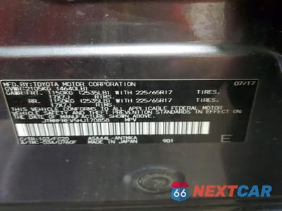 Zdjęcie 12 z 12 samochodu: 2017 TOYOTA RAV4 XLE VIN:JTMRFREV5HJ170858 - miniatura