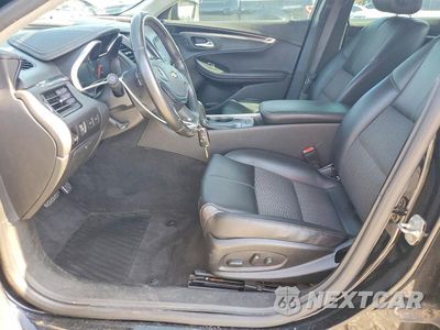 Zdjęcie 7 z 12 samochodu: 2017 CHEVROLET IMPALA LT VIN:2G1105S3XH9114347 - miniatura