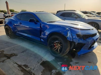 Czwarte zdjęcie samochodu z boku: 2017 CHEVROLET CAMARO SS VIN:1G1FF1R7XH0136915 - miniatura
