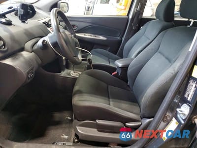 Zdjęcie 7 z 13 samochodu: 2010 TOYOTA YARIS BASE VIN:JTDBT4K33A1357828 - miniatura
