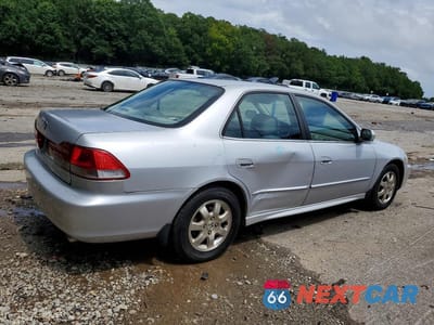 Trzecie zdjęcie samochodu z tyłu: 2001 HONDA ACCORD EX VIN:1HGCG56691A014302 - miniatura