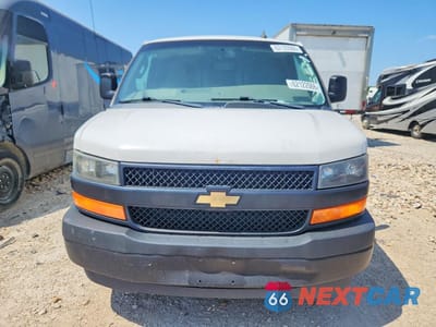 Piąte zdjęcie samochodu w środku: 2019 CHEVROLET EXPRESS G3500 VIN:1GCZGHFG0K1360310 - miniatura