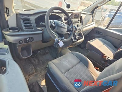 Zdjęcie 8 z 12 samochodu: 2020 FORD TRANSIT 250 DELIVERY VAN VIN:1FTBR3X8XLKB32509 - miniatura