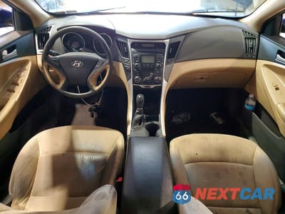 Zdjęcie 8 z 12 samochodu: 2011 HYUNDAI SONATA GLS VIN:5NPEB4AC7BH106838 - miniatura