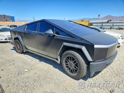 Czwarte zdjęcie samochodu z boku: 2024 TESLA CYBERTRUCK VIN:7G2CEHED5RA043797 - miniatura