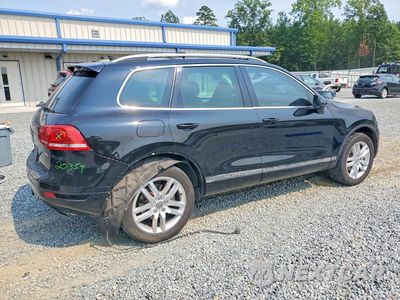 Trzecie zdjęcie samochodu z tyłu: 2012 VOLKSWAGEN TOUAREG V6 VIN:WVGFF9BP2CD003529 - miniatura