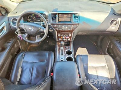 Zdjęcie 8 z 12 samochodu: 2015 NISSAN PATHFINDER SL VIN:5N1AR2MM2FC671062 - miniatura
