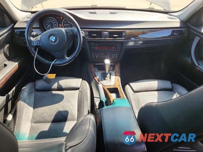Zdjęcie 8 z 12 samochodu: 2006 BMW 330 I VIN:WBAVB33596KS38657 - miniatura