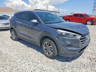 Czwarte zdjęcie samochodu z boku: 2018 HYUNDAI TUCSON SE VIN:KM8J23A45JU734365 - miniatura