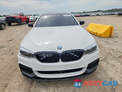 Piąte zdjęcie samochodu w środku: 2017 BMW 540 XI VIN:WBAJE7C37HG887813 - miniatura