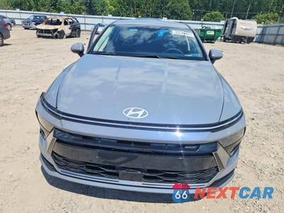 Piąte zdjęcie samochodu w środku: 2025 HYUNDAI SONATA SEL VIN:KMHL64JA5SA436636 - miniatura
