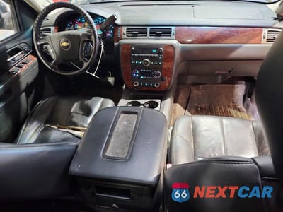 Zdjęcie 8 z 12 samochodu: 2010 CHEVROLET SILVERADO K1500 LTZ VIN:1GCSKTE39AZ155425 - miniatura