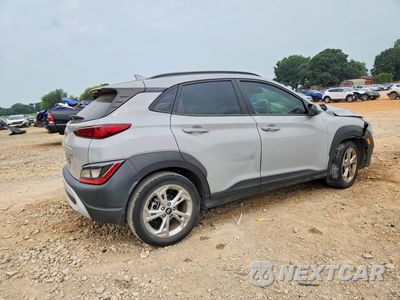 Trzecie zdjęcie samochodu z tyłu: 2022 HYUNDAI KONA SEL VIN:KM8K62AB7NU843451 - miniatura