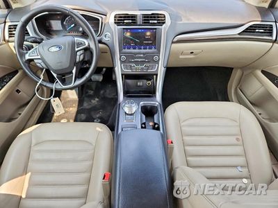 Zdjęcie 8 z 12 samochodu: 2019 FORD FUSION SEL VIN:3FA6P0MU5KR136779 - miniatura