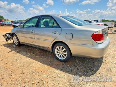 Drugie zdjęcie samochodu z przodu: 2005 TOYOTA CAMRY LE VIN:4T1BE32K65U950210 - miniatura