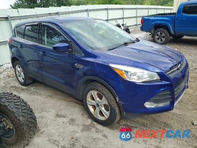 Czwarte zdjęcie samochodu z boku: 2015 FORD ESCAPE SE VIN:1FMCU9GX8FUA34709 - miniatura