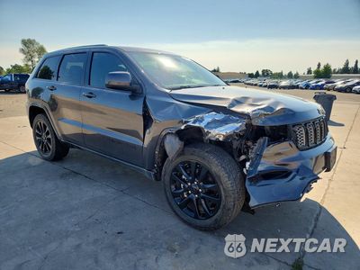 Czwarte zdjęcie samochodu z boku: 2019 JEEP GRAND CHEROKEE LAREDO VIN:1C4RJFAG6KC592072 - miniatura