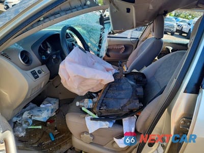 Zdjęcie 7 z 12 samochodu: 2003 TOYOTA RAV4 BASE VIN:JTEHH20V936084156 - miniatura