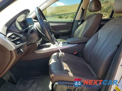 Zdjęcie 7 z 13 samochodu: 2016 BMW X5 XDRIVE35I VIN:5UXKR0C58G0P33024 - miniatura